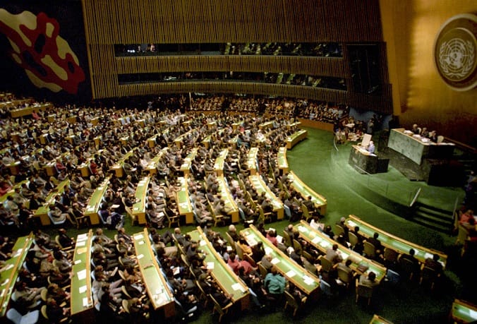 I am dreaming an audience for my poem. Not the UN, I have bigger ambitions